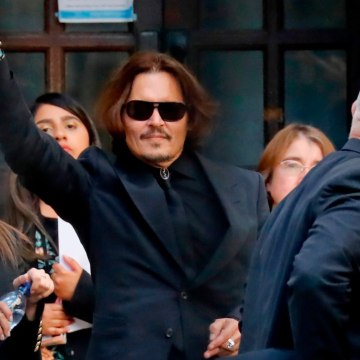 VOICISOCIAL-Procès De Johnny Depp : Le Témoignage Glaçant De La Sœur D’Amber Heard (1)