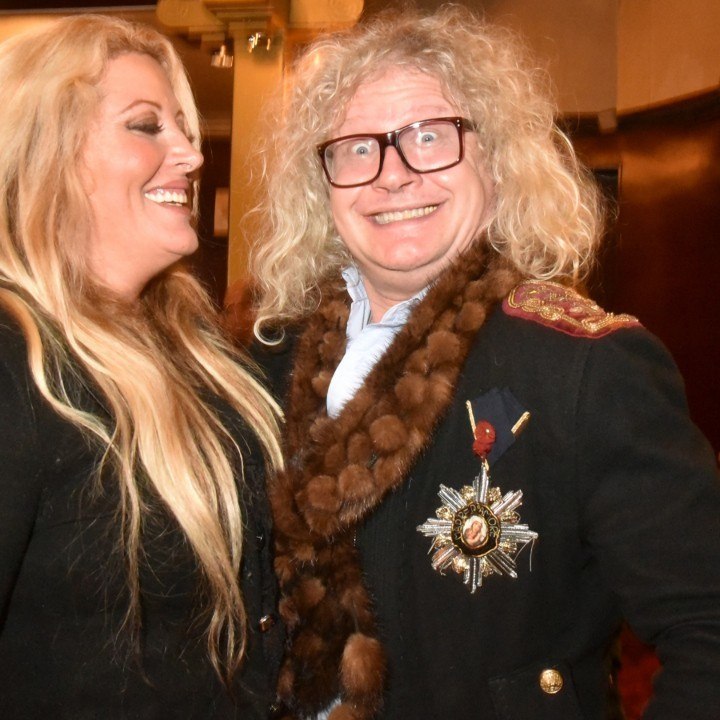 voici SOCIAL Loana admise dans un hôpital psychiatrique : son état serait "grave" (Publié) (1)