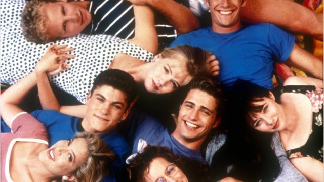 VOICI Tori Spelling responsable du départ de Shannen Doherty dans Beverly Hills ? L’actrice s’explique enfin