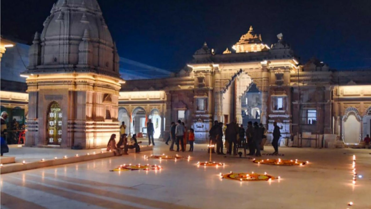 All you need to know about history of Vishwanath temple