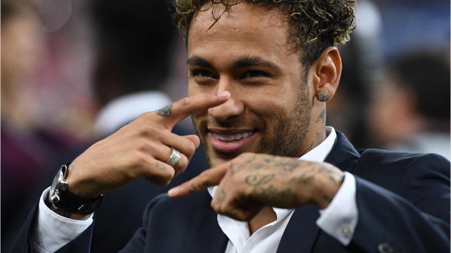 VOICI - Neymar accusé de viol : les avocats de la plaignante lâchent l'affaire