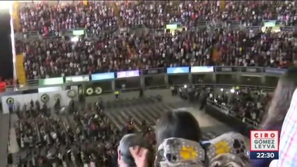 20 mil personas despiden a Vicente Fernández