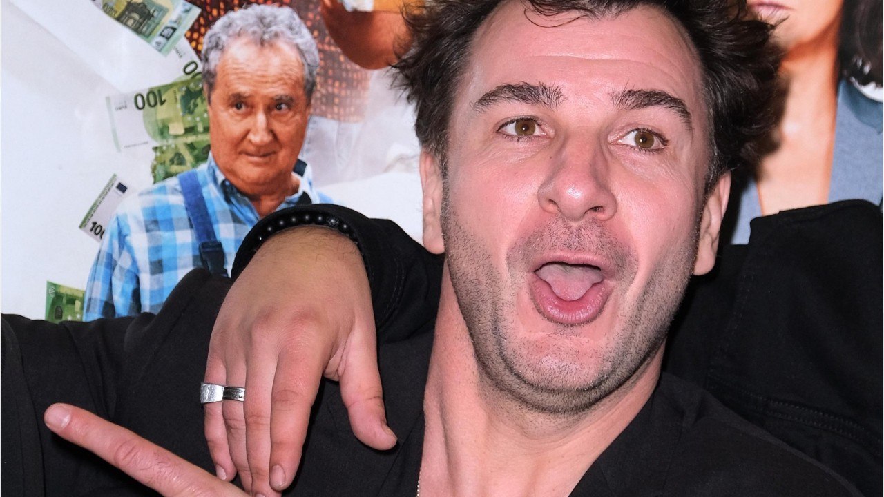 VOICI - Michaël Youn dévoile le visage de son fils sur Instagram avec un cliché très drôle