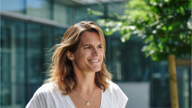 VOICI - Amélie Mauresmo partage un adorable cliché de ses enfants