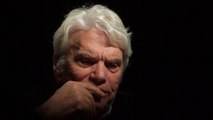 VOICI - Bernard Tapie : ces moments où il craque devant sa femme Dominique