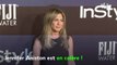 VOICI - PHOTO Jennifer Aniston: message de son fils sur ne peut plus clair destiné au Covid-19