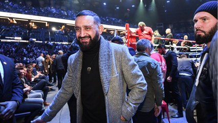 VOICI- Cyril Hanouna et Arthur se dézinguent sur Twitter : la guerre est relancée