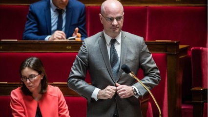 VOICI Jean-Michel Blanquer répond à Didier Raoult, qui compare le gouvernement à des hologrammes