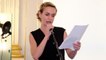 VOICI - Sandrine Bonnaire : le cri d'alarme de l'actrice face aux violences conjugales en confinement
