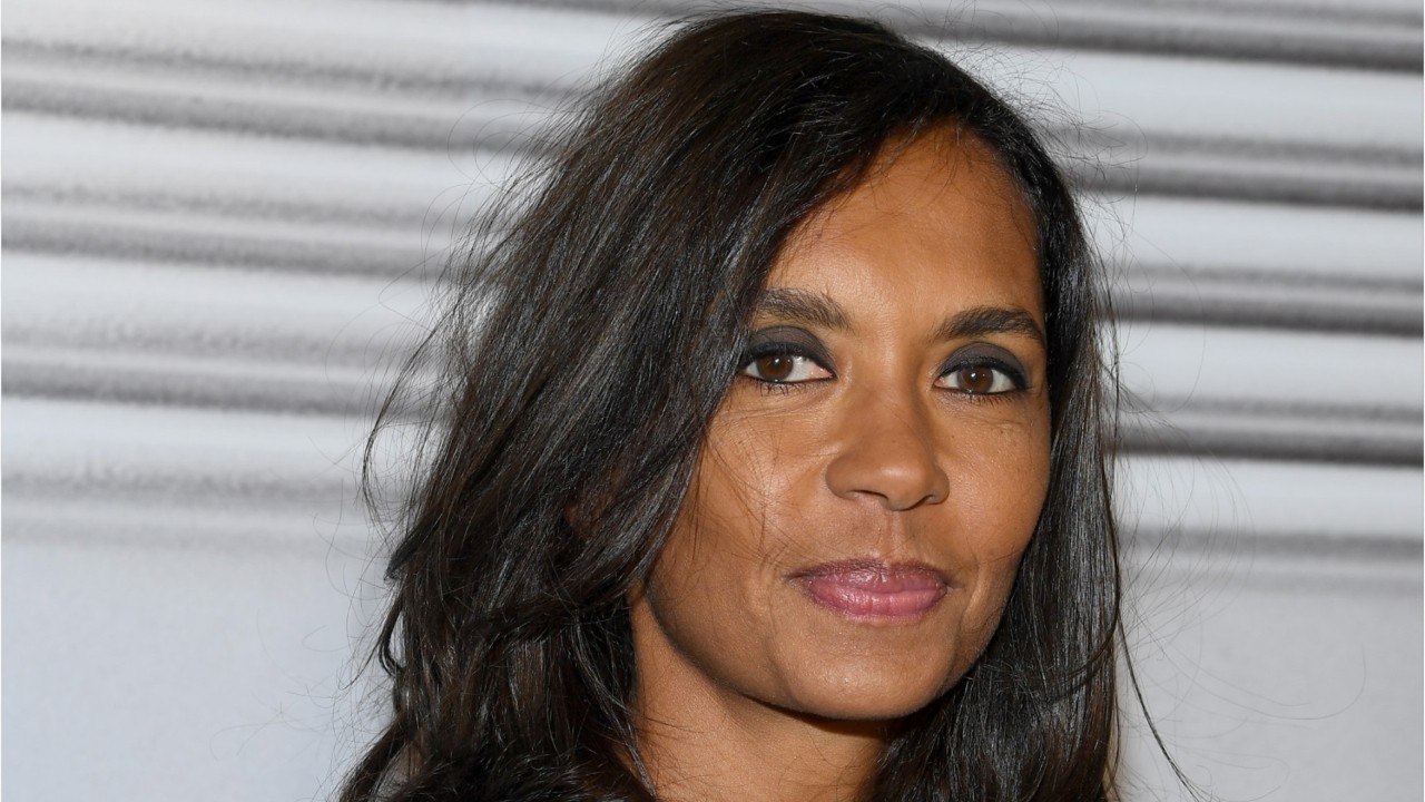 VOICI - Mort d'un proche de Karine Le Marchand : elle publie un message bouleversant