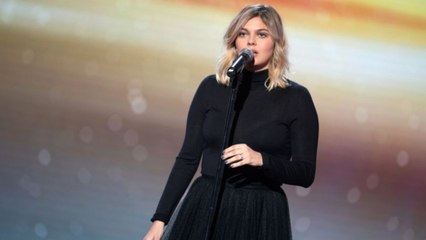 VOICI - Louane : "J'ai une confiance aveugle en Julien Doré"