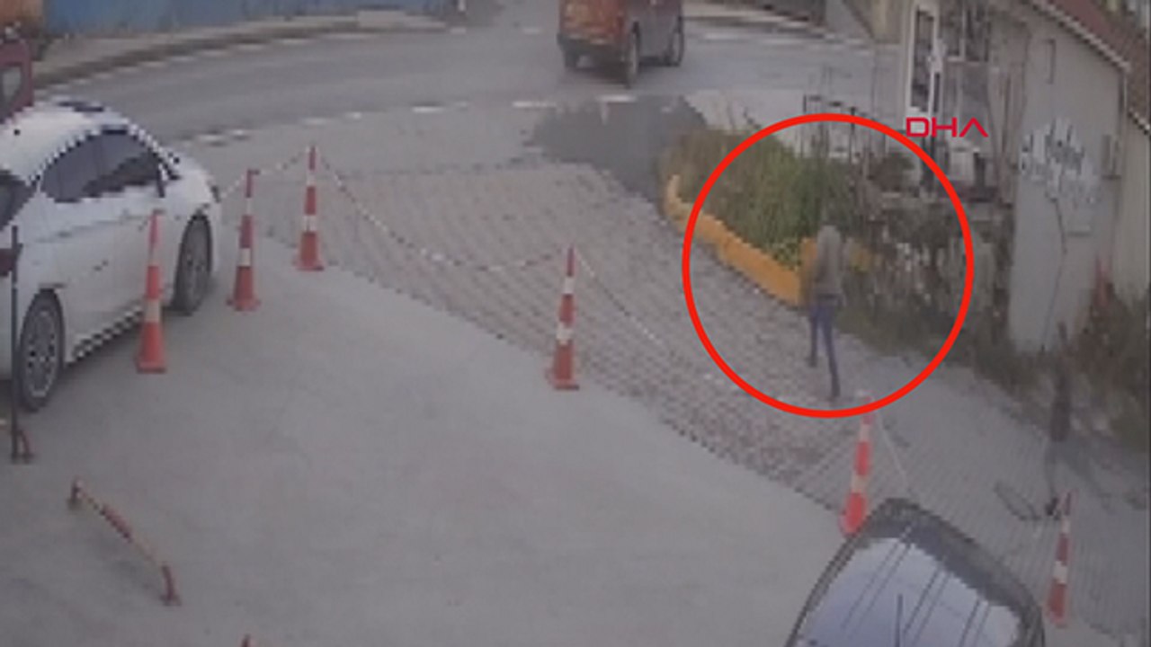 Arnavutköy'de bahçesinde karşılaştığı hırsızları böyle kovaladı