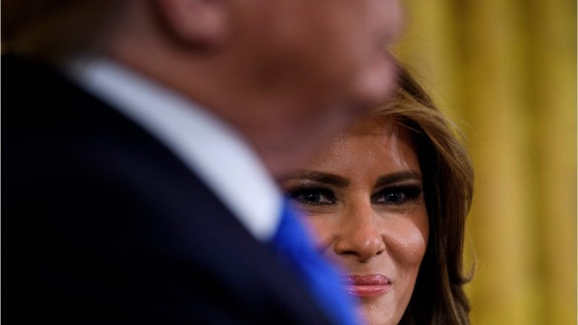 VOICI-Melania Trump : pourquoi elle ne divorcera pas de Donald Trump (et ce n'est pas une question d'argent)