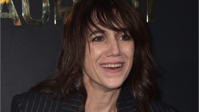 VOICI - PHOTOS Charlotte Gainsbourg publie des photos de sa fille Joe : la ressemblance est frappante