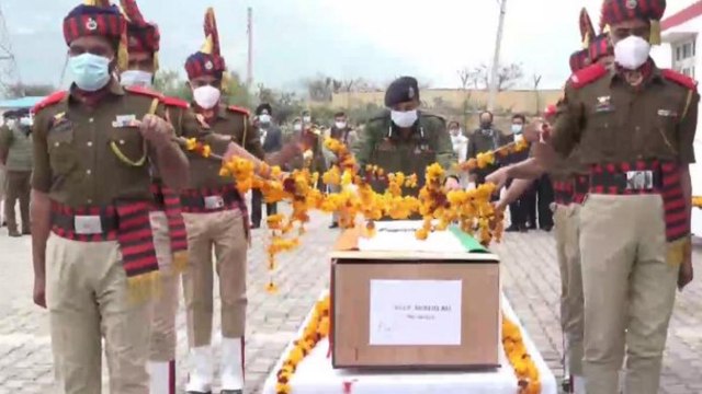 Srinagar Attack: Tribute paid to J-K Police personnel