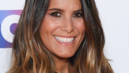 VOICI - Quand Karine Ferri galère pour participer à un live Instagram... c'est hilarant !