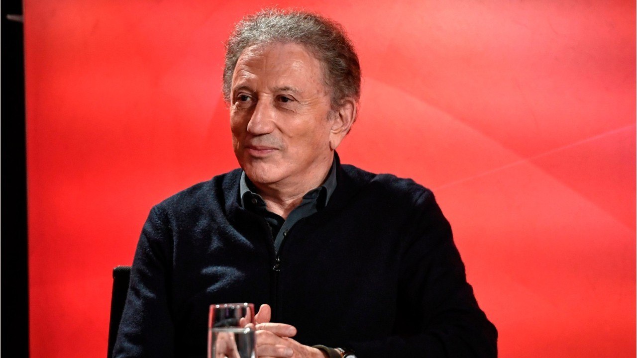 VOICI - Michel Drucker : comment il a été prévenu à l'avance du confinement