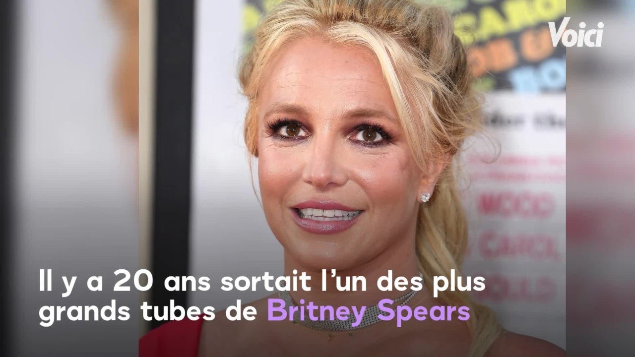 VOICI - Britney Spears partage une amusante anecdote pour les 20 ans de Oops I did it again