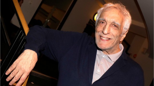 VOICI - PHOTO Gérard Darmon confiné : le comédien s’ennuie et se grime en une célèbre actrice