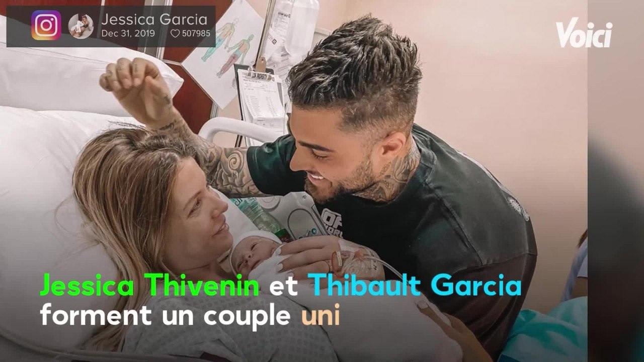 Voici - PHOTO Jessica Thivenin et Thibault Garcia posent avec Maylone pendant leurs vacances paradisiaques