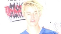 VOICI - Justin Bieber : Le Chanteur Partage Ses Séances De Traitement Contre La Maladie De Lyme (1)