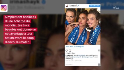 VOICI - PHOTO Coupe du monde 2018 : Irina Shayk pose topless pour encourager la Russie face à la Croatie