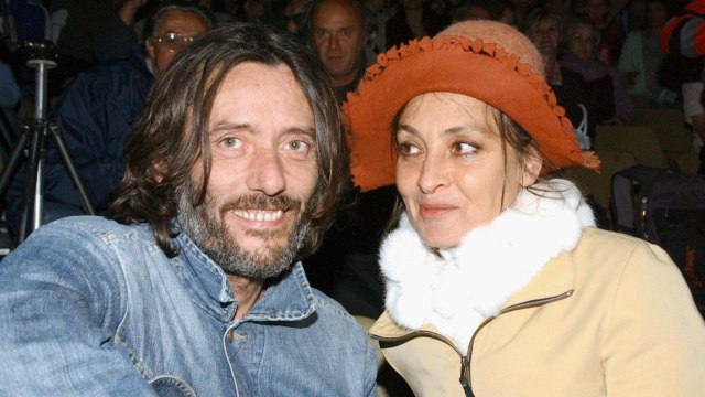 VOICI - Catherine Ringer : plus de 10 ans après la mort de Fred Chichin, elle évoque avec émotion son ex-compagnon