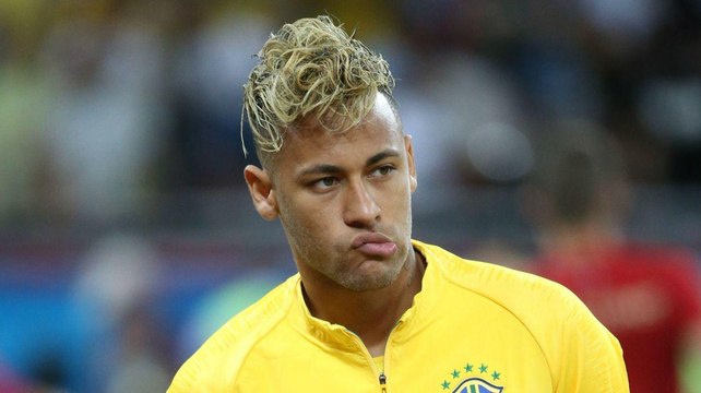 VOICI Coupe du monde 2018 : Neymar devient la risée des internautes à cause de sa nouvelle coiffure