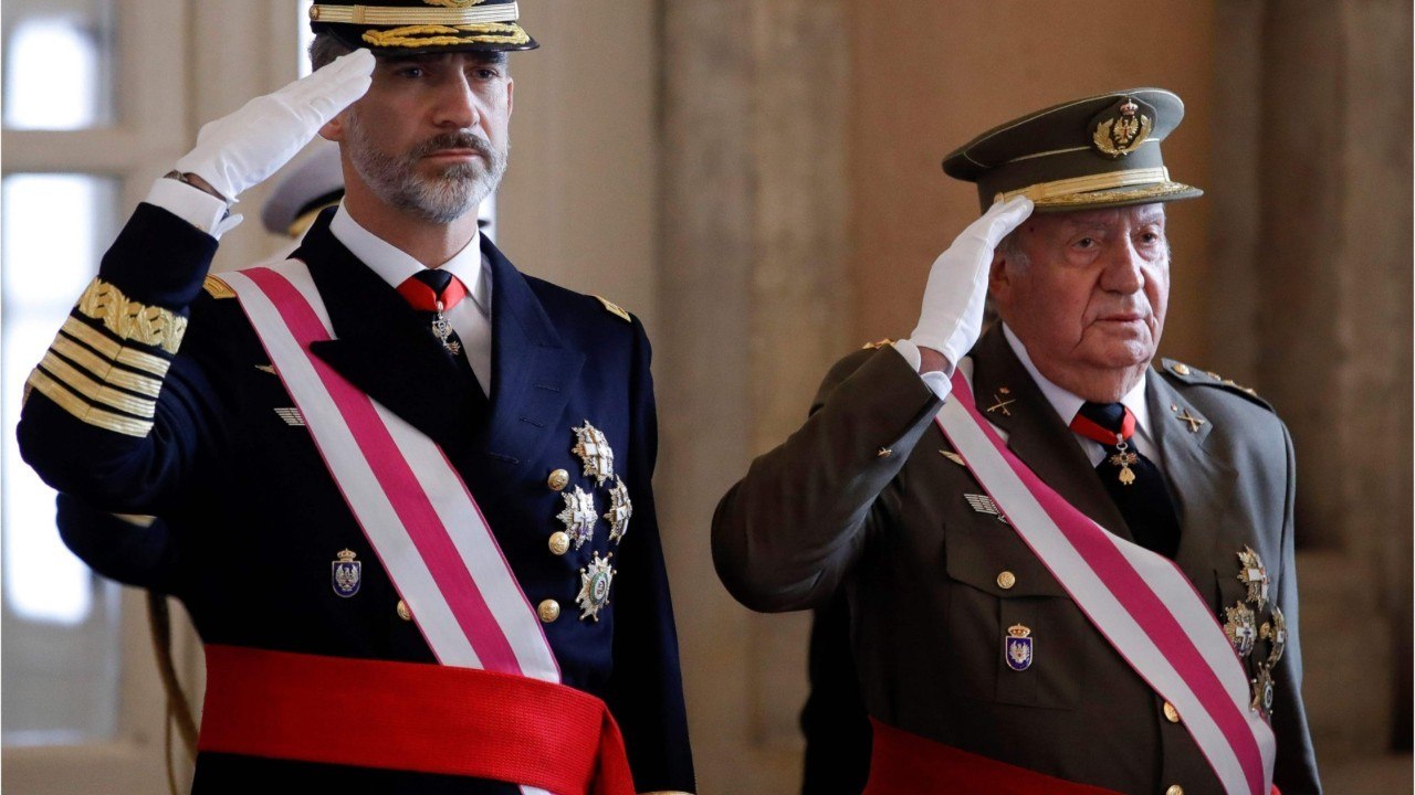 VOICI - Coup de tonnerre : le roi Felipe VI d'Espagne prend une mesure radicale contre son père