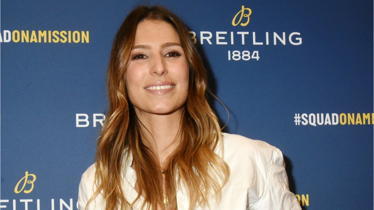 VOICI Laury Thilleman au Mont-Saint-Michel : ce cliché qui relance la guerre entre les Bretons et les Normands