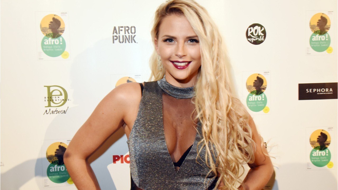 Voici - Maxime Guény s'est-il pris un « râteau " de Kelly Vedovelli ? La chroniqueuse balance sur Instagram