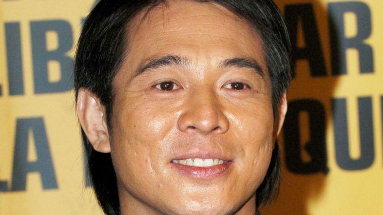 VOICI - Jet Li : très malade et affaibli, l’acteur de Roméo doit mourir est méconnaissable
