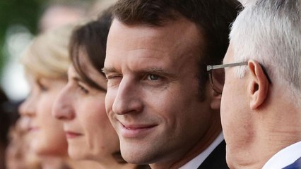 Emmanuel Macron moqué dans la presse australienne pour avoir dragué la Première dame du pays