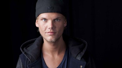 Mort d’Avicii : son ex-compagne Emily est accusée de tirer profit du drame