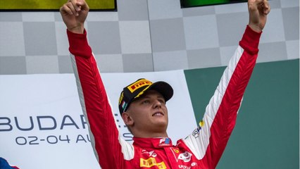 VOICI - Michael Schumacher : son fils sous pression, un observateur tire la sonnette d’alarme