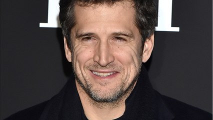 VOICI - PHOTO Guillaume Canet déniche un sosie de Gilles Lellouche et c’est hilarant