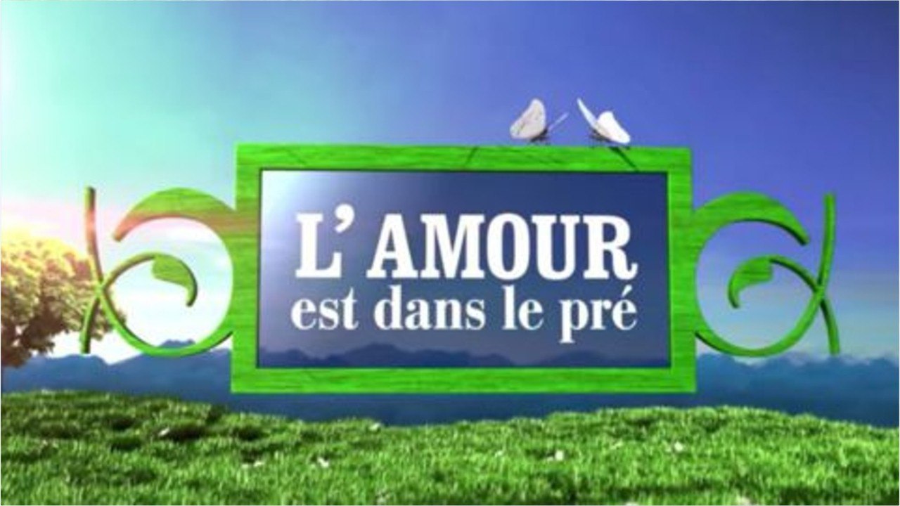 voici PHOTO L’amour est dans le pré : Claire dévoile un cliché avec sa sœur, qui est son sosie