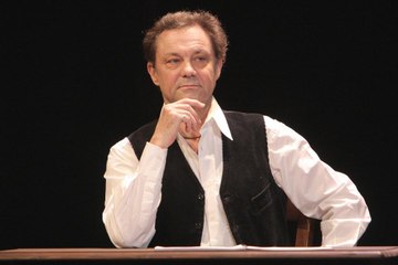 VOICI Philippe Caubère : accusé de viol, il s’explique