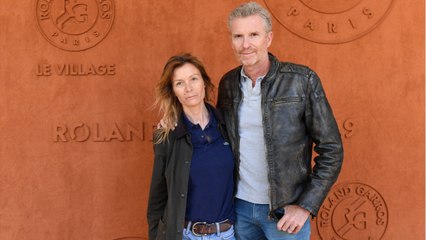 VOICI - Denis Brogniart : sa femme Hortense vient-elle le voir sur le tournage de Koh-Lanta ?