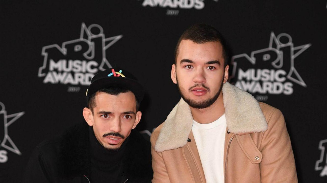 VOICI - Bigflo et Oli poussent un énorme coup de gueule après un concert