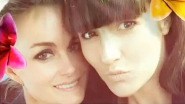 VOICI - Laeticia Hallyday : son tendre message pour l’anniversaire de sa soeur Margaux Thibaut