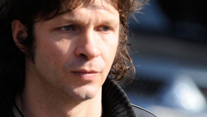VOICI - Bertrand Cantat : Sa déci­sion radi­cale concer­nant son retour sur scène lors des festi­vals d’été