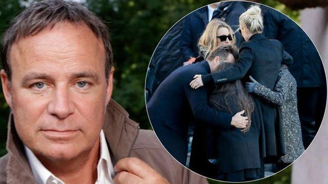 VOICI - Héri­tage de Johnny Hally­day : la folle théo­rie de Fabien Lecoeuvre