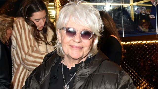 VOICI - Catherine Lara met un terme à sa carrière de chanteuse : ses confidences inattendues