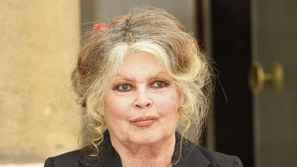 VOICI Brigitte Bardot : pourquoi a-t-elle refusé la chimiothérapie pour soigner son cancer du sein ?