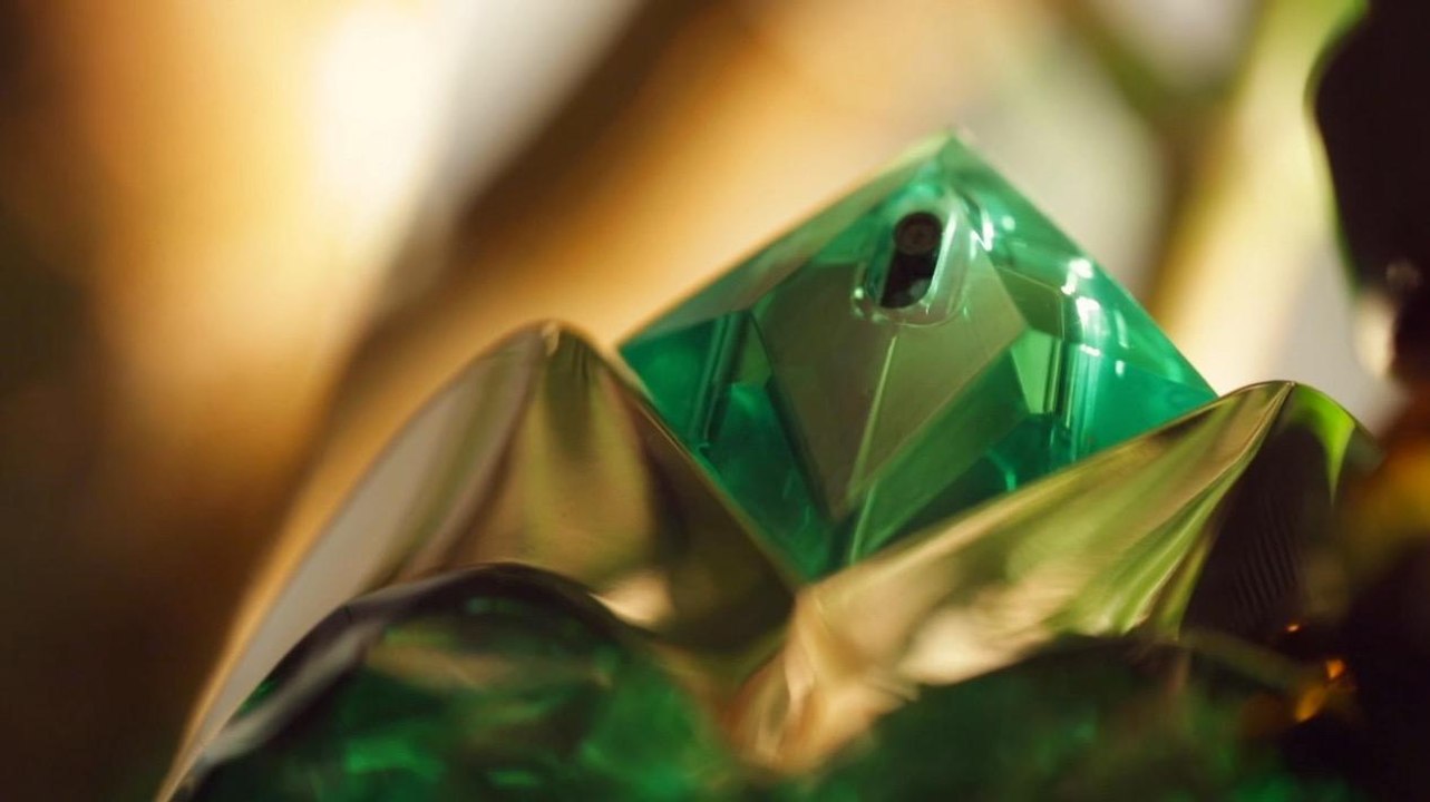 Nos beauty crushs : Aura, l’Eau de Parfum signé...