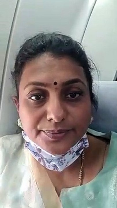 విమాన ప్రమాదం నుంచి తప్పించుకున్న రోజా