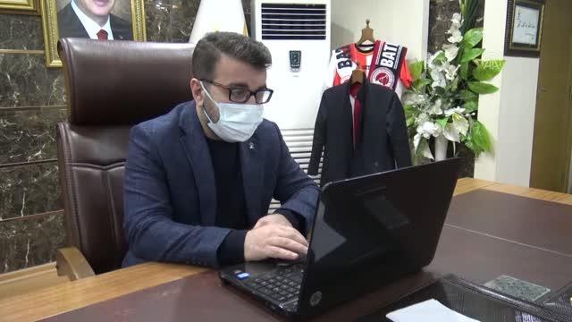 AK Parti Batman İl Başkanı Gür, AA'nın Yılın Fotoğrafları oylamasına katıldı