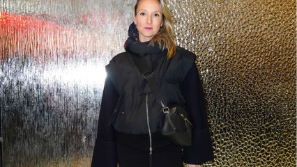 VOICI-Audrey Lamy enceinte : la comédienne se confie sur le prénom de son bébé