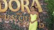 VOICI - Eva Longoria fait fondre la toile en faisant la promo de Dora, la cité perdue... en français !